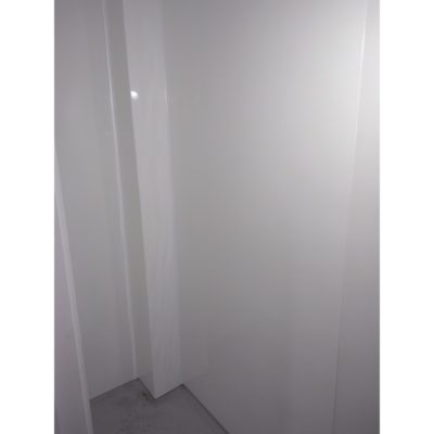 Internal Corner Of 5 Fold Shower Liner