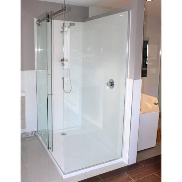 1400x900 Urban corner Shower Henry-Brooks