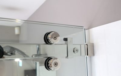 Urban Shower Door detail video