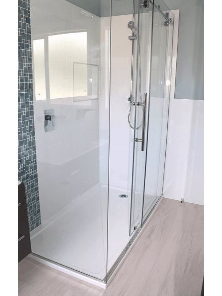 1600 x 900 Urban enclosure